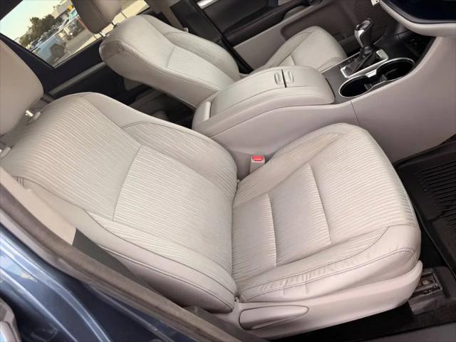2017 Toyota Highlander LE Plus