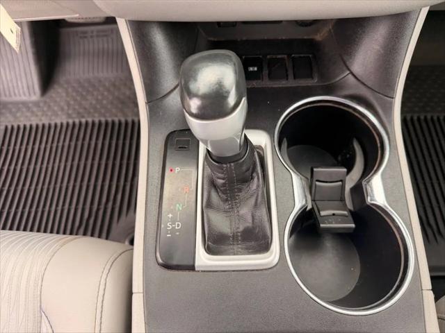2017 Toyota Highlander LE Plus
