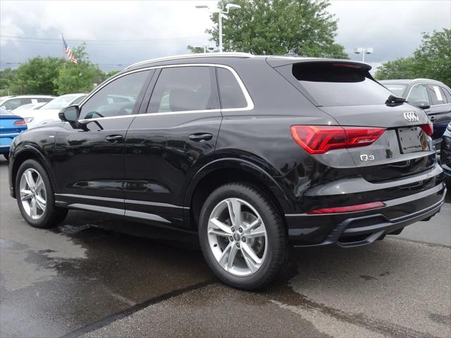 2020 Audi Q3 Premium Plus 45 TFSI S line quattro Tiptronic