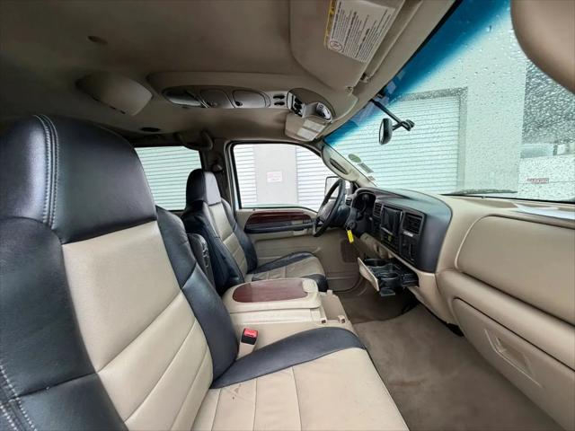 2005 Ford Excursion Eddie Bauer