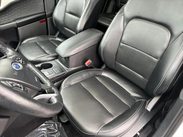2020 Ford Escape SEL