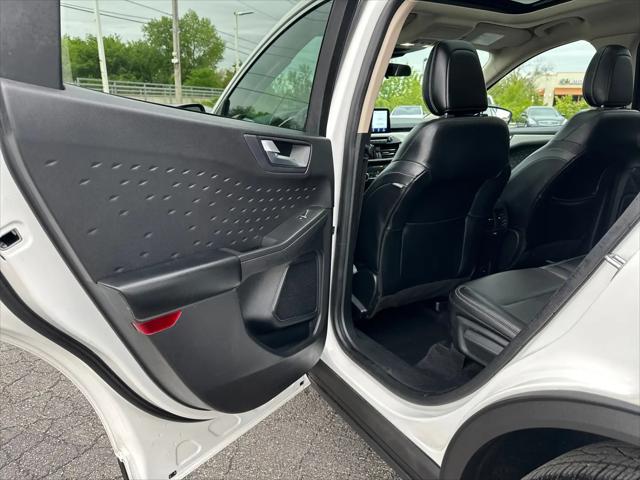 2020 Ford Escape SEL