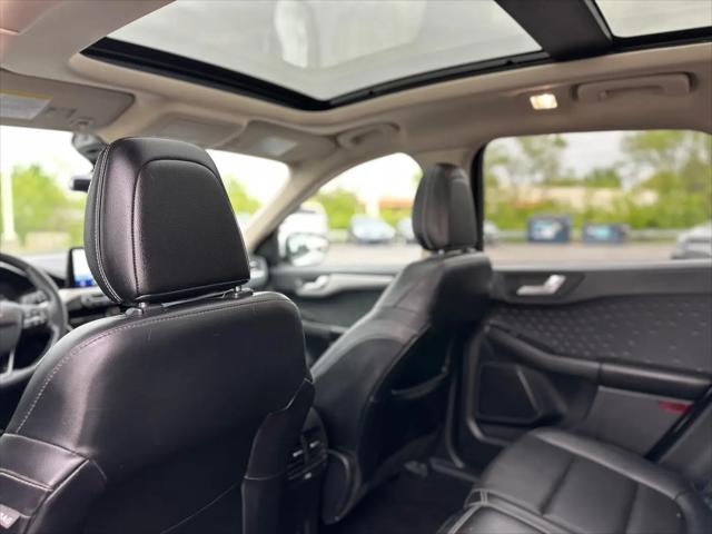 2020 Ford Escape SEL