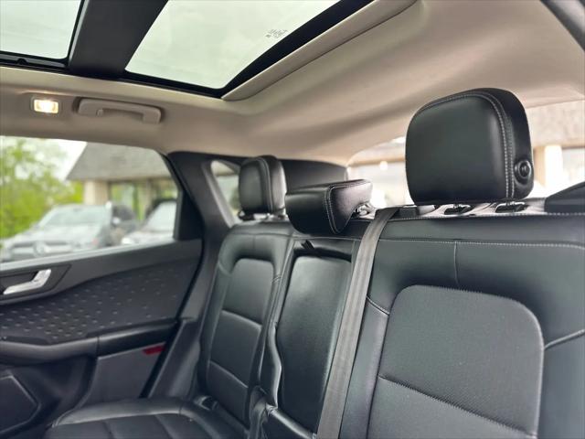 2020 Ford Escape SEL