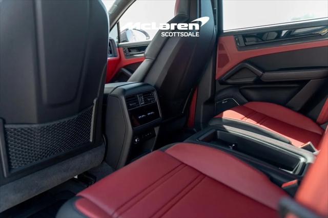 2024 Porsche Cayenne Turbo GT