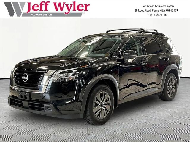 2022 Nissan Pathfinder SV 4WD for sale near Centerville, OH