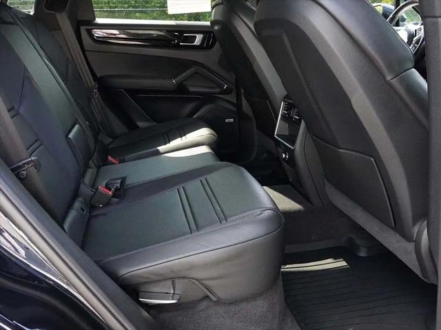 2021 Porsche Cayenne Cayenne