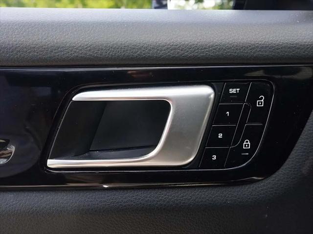 2021 Porsche Cayenne Cayenne