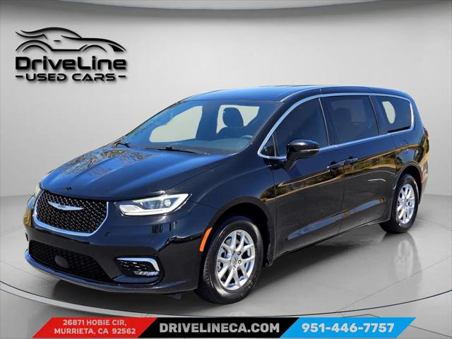2025 Chrysler Pacifica Select for sale in Murrieta, CA