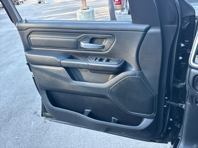 2026 Ram 1500 Express Crew Cab 4x4 57 Box