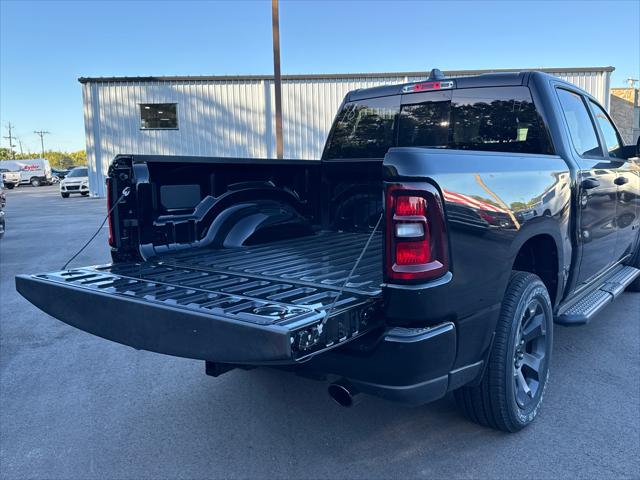 2026 Ram 1500 Express Crew Cab 4x4 57 Box