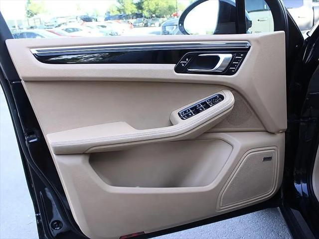 2015 Porsche Macan S