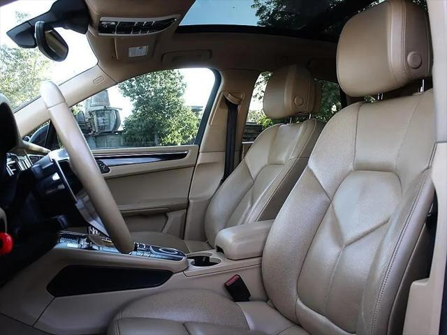 2015 Porsche Macan S