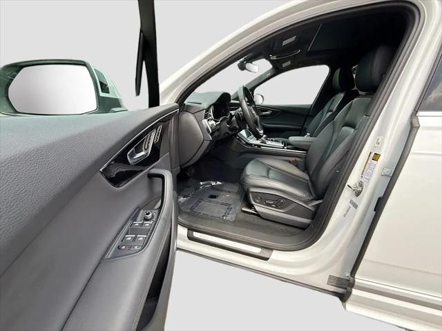 2023 Audi Q7 Premium Plus 45 TFSI quattro Tiptronic