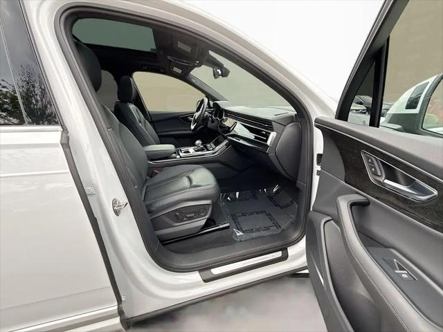2023 Audi Q7 Premium Plus 45 TFSI quattro Tiptronic