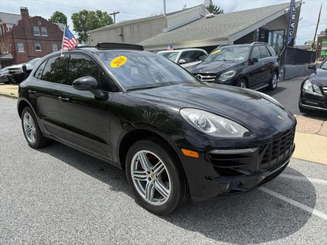2016 Porsche Macan S