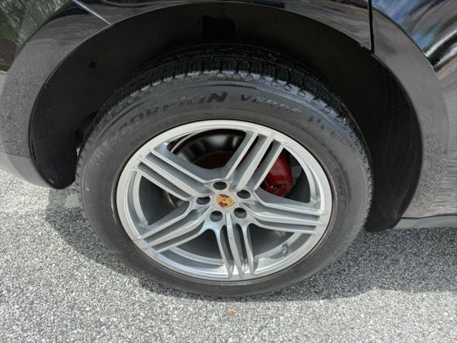 2016 Porsche Macan S