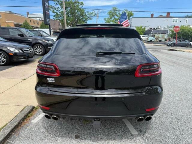2016 Porsche Macan S