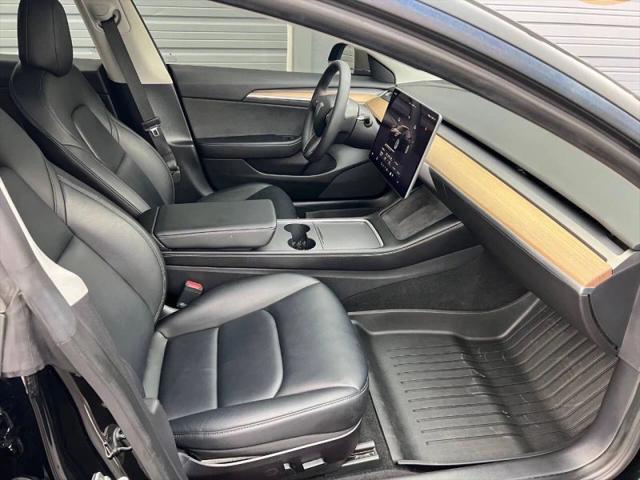 2022 Tesla Model 3 Rear-Wheel Drive
