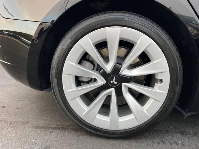 2022 Tesla Model 3 Rear-Wheel Drive