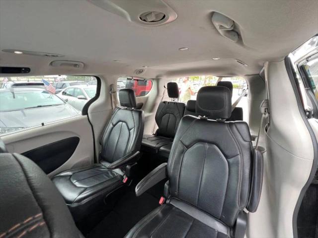 2020 Chrysler Pacifica Touring L