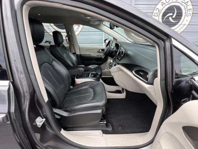 2020 Chrysler Pacifica Touring L
