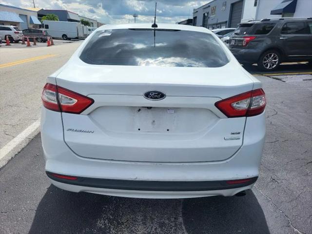 2015 Ford Fusion SE