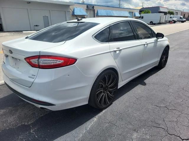 2015 Ford Fusion SE