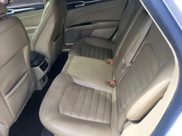 2015 Ford Fusion SE