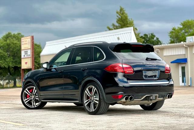 2012 Porsche Cayenne Turbo