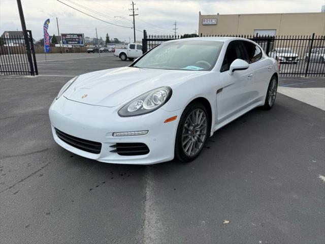 2014 Porsche Panamera Base