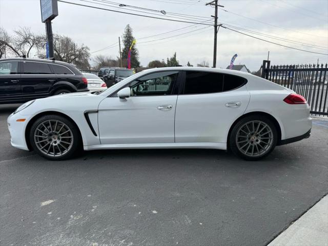2014 Porsche Panamera Base