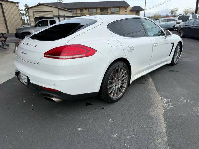 2014 Porsche Panamera Base