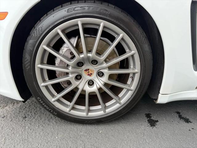 2014 Porsche Panamera Base