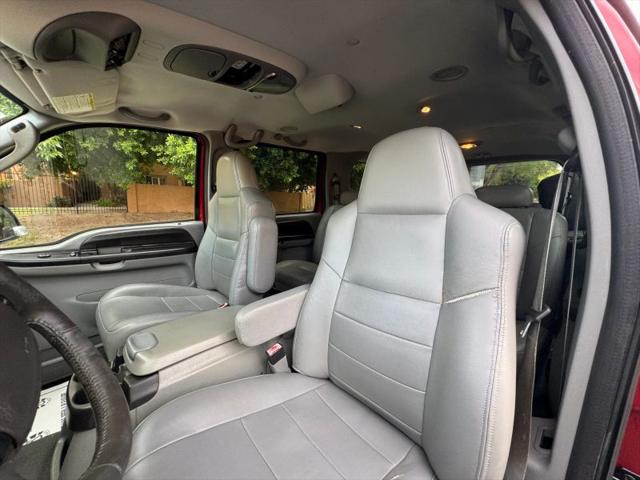 2005 Ford Excursion XLT