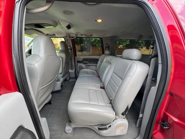 2005 Ford Excursion XLT