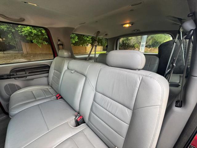 2005 Ford Excursion XLT