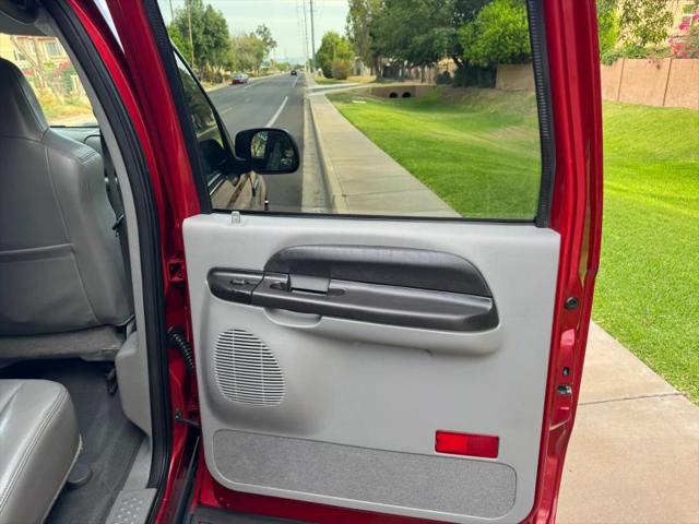 2005 Ford Excursion XLT
