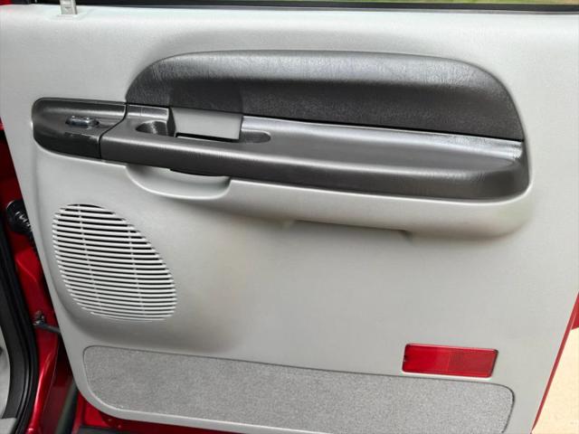 2005 Ford Excursion XLT