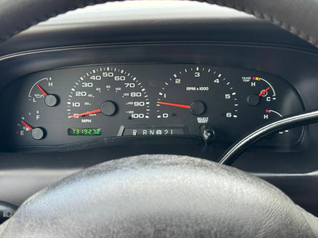 2005 Ford Excursion XLT