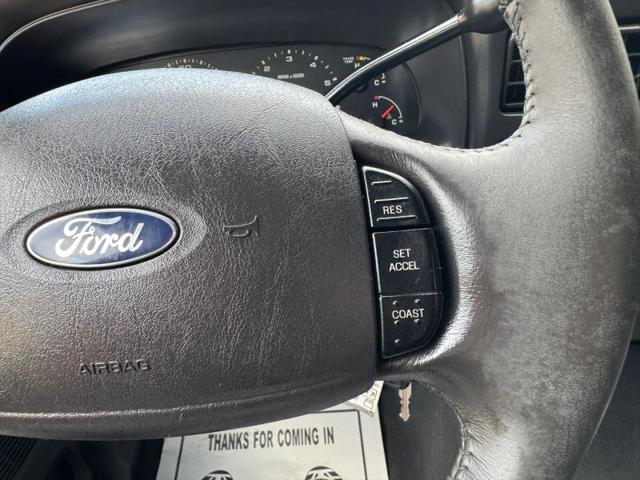 2005 Ford Excursion XLT