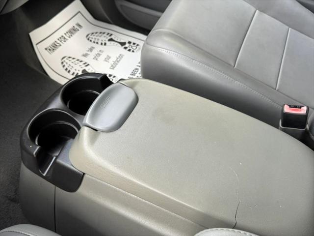 2005 Ford Excursion XLT