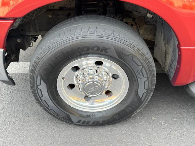 2005 Ford Excursion XLT