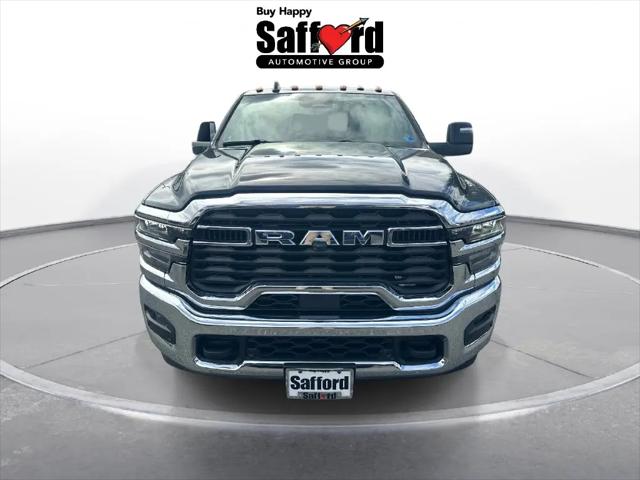2026 Ram 3500 Tradesman Crew Cab 4x4 8 Box
