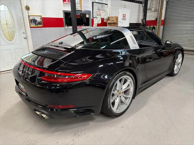 2017 Porsche 911 Targa 4S