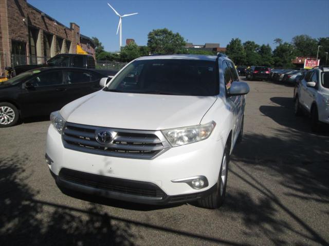 2012 Toyota Highlander SE V6 for sale in Dorchester, MA