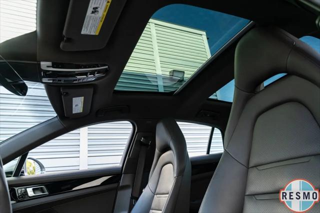 2020 Porsche Panamera 4S