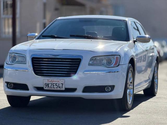 2012 Chrysler 300 Limited
