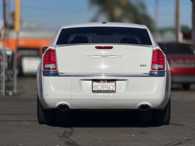 2012 Chrysler 300 Limited