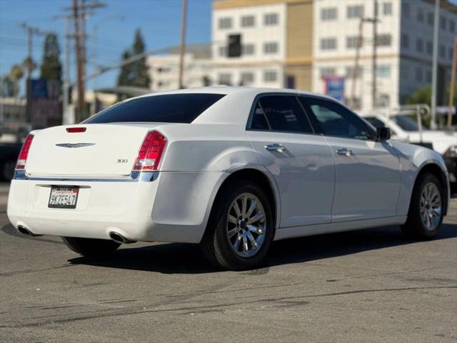 2012 Chrysler 300 Limited